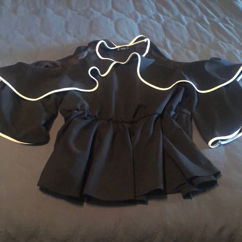 Women’s blouse